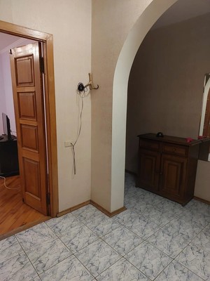 Продам трехкомнатную (3-комн.) квартиру, Вишневая ул, 20, Верхний Юрт с