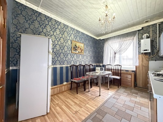 Продам двухкомнатную (2-комн.) квартиру, Шалушкинская ул, 8, Нальчик г