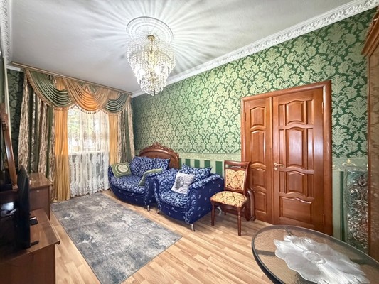 Продам двухкомнатную (2-комн.) квартиру, Шалушкинская ул, 8, Нальчик г