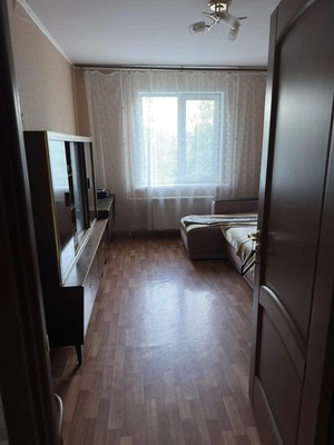 Продам трехкомнатную (3-комн.) квартиру, Адоратского ул, 10, Казань г