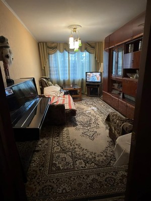 Продам трехкомнатную (3-комн.) квартиру, Адоратского ул, 10, Казань г