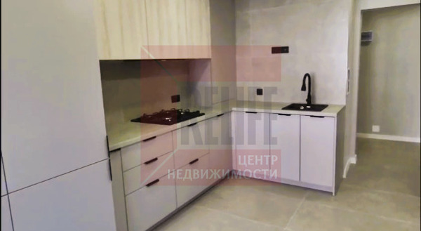 Продам трехкомнатную (3-комн.) квартиру, 1-й Газетный пер, к 2, Большое Исаково п