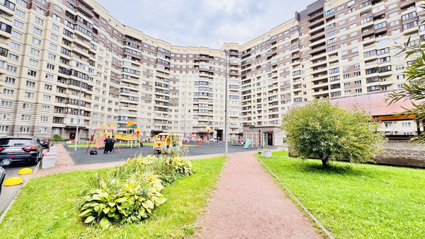 Продам однокомнатную (1-комн.) квартиру, Шоссе в Лаврики ул, 57к3, Мурино п