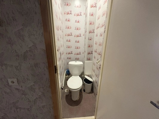 Продам двухкомнатную (2-комн.) квартиру, Ямская ул, 5, Ханты-Мансийск г