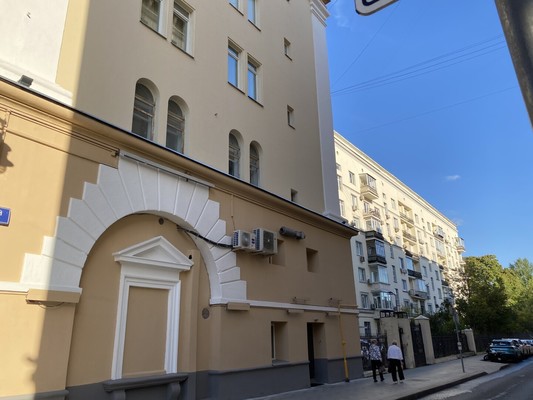 Продам многокомнатную квартиру, Кропоткинский пер, 14, Москва г