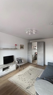 Сдам двухкомнатную (2-комн.) квартиру, Сиреневый б-р, 4/7, Москва г