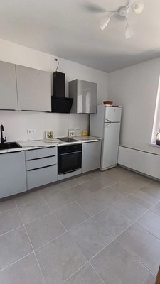 Сдам двухкомнатную (2-комн.) квартиру, Сиреневый б-р, 4/7, Москва г