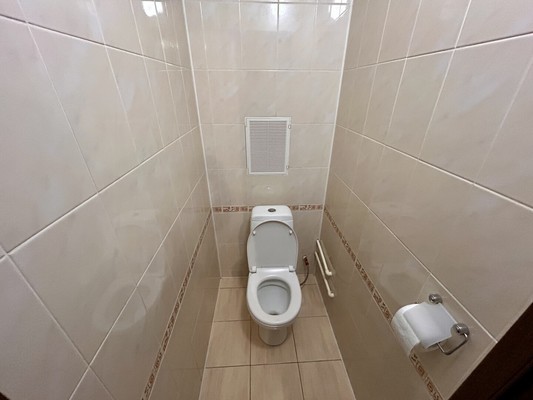 Продам двухкомнатную (2-комн.) квартиру, Пеше-Стрелецкая ул, 111, Воронеж г