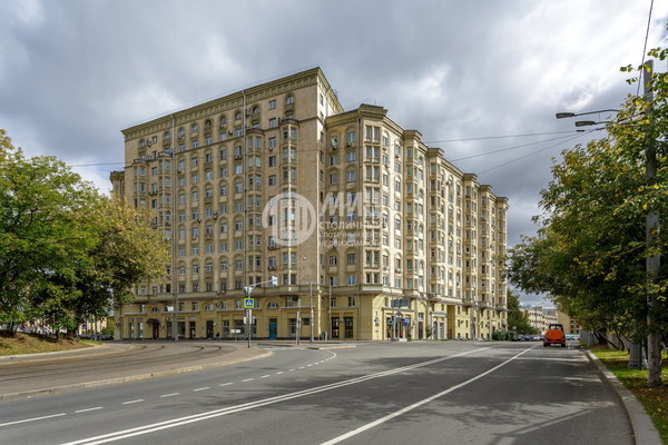 Продам двухкомнатную (2-комн.) квартиру, Волоколамское ш, 15/22, Москва г