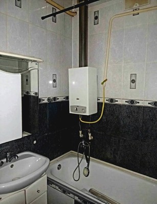 Продам двухкомнатную (2-комн.) квартиру, Полевая ул, 3, Рязань г