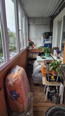 Продам трехкомнатную (3-комн.) квартиру, Ветлужская ул, 60, Пермь г