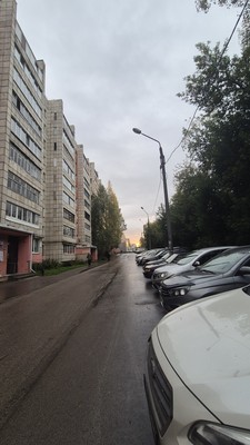 Продам трехкомнатную (3-комн.) квартиру, Ветлужская ул, 60, Пермь г