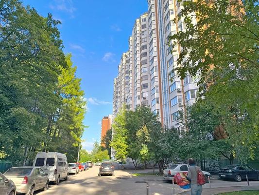 Сдам однокомнатную (1-комн.) квартиру, Зеленоградская ул, 27к2, Москва г