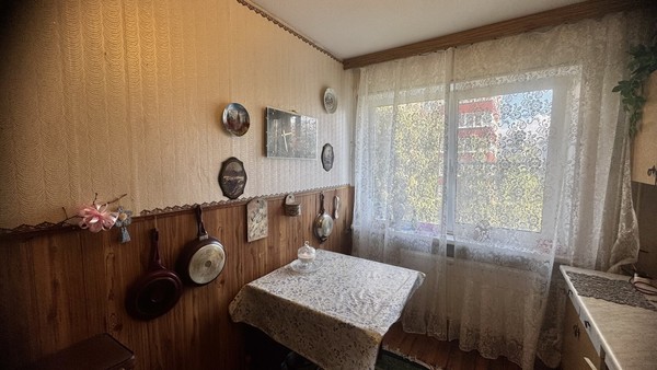 Продам двухкомнатную (2-комн.) квартиру, Кораблестроителей ул, 40Ак2, Санкт-Петербург г