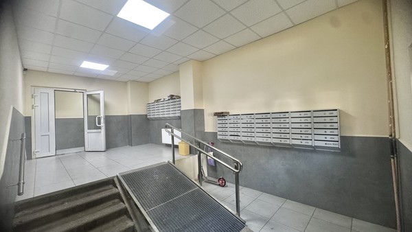 Продам двухкомнатную (2-комн.) квартиру, Кораблестроителей ул, 40Ак2, Санкт-Петербург г