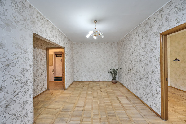Продам двухкомнатную (2-комн.) квартиру, Шаболовка ул, 38, Москва г