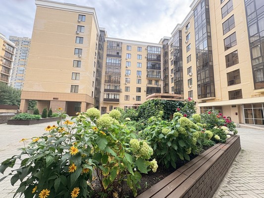 Продам двухкомнатную (2-комн.) квартиру, Тулпар ул, 7, Казань г