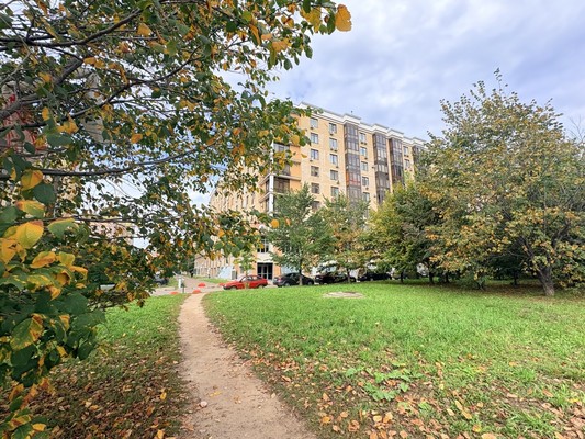 Продам двухкомнатную (2-комн.) квартиру, Тулпар ул, 7, Казань г