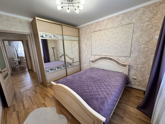 Продам трехкомнатную (3-комн.) квартиру, Мичурина ул, 11, Высокая Гора с