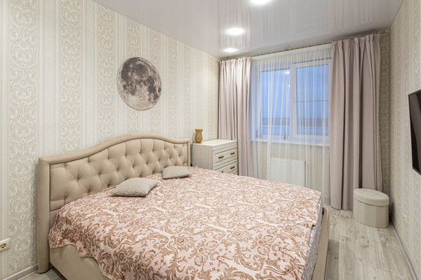 Продам двухкомнатную (2-комн.) квартиру, Конева ул, 3а, Ханты-Мансийск г