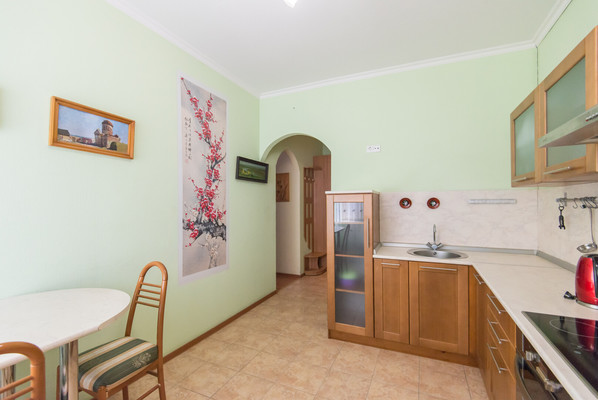 Продам двухкомнатную (2-комн.) квартиру, Максима Горького ул, 11к43, Ростов-на-Дону г
