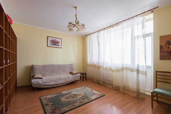 Продам двухкомнатную (2-комн.) квартиру, Максима Горького ул, 11к43, Ростов-на-Дону г