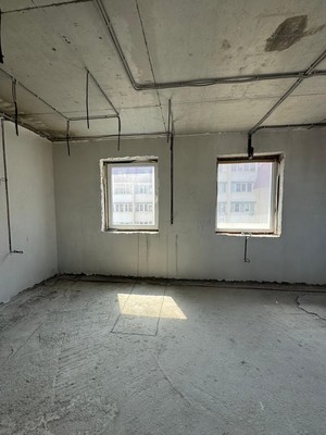 Продам трехкомнатную (3-комн.) квартиру, Трунова (Центральный р-н) пер, 6к4, Сочи г