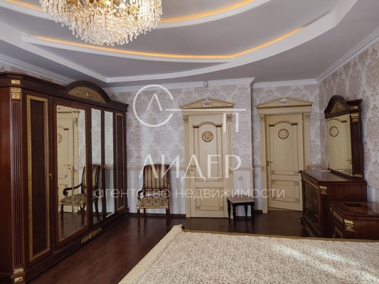 Продам многокомнатную квартиру, Виноградная ул, 53, Беранда с