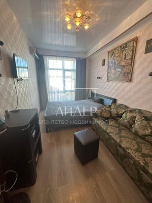 Продам однокомнатную (1-комн.) квартиру, Виноградная ул, 116кА, Беранда с