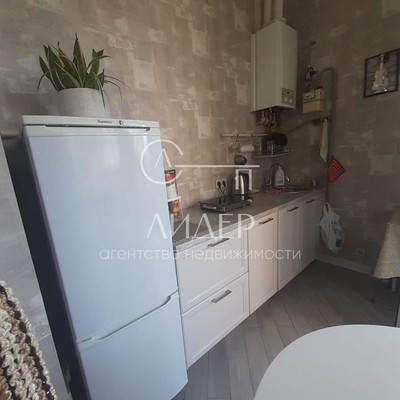 Продам однокомнатную (1-комн.) квартиру, Донской (Центральный р-н) пер, 112к1, Сочи г