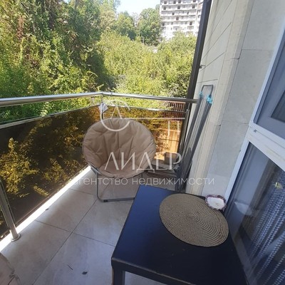 Продам однокомнатную (1-комн.) квартиру, Донской (Центральный р-н) пер, 112к1, Сочи г