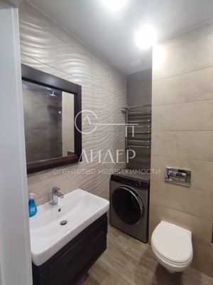 Продам двухкомнатную (2-комн.) квартиру, Виноградная ул, 116кА, Беранда с