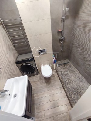 Продам двухкомнатную (2-комн.) квартиру, Виноградная ул, 116кА, Беранда с