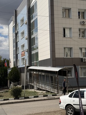 Продам двухкомнатную (2-комн.) квартиру, Лизы Чайкиной ул, 38, Симферополь г