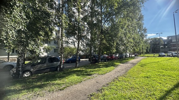 Продам двухкомнатную (2-комн.) квартиру, Кораблестроителей ул, 40Ак2, Санкт-Петербург г