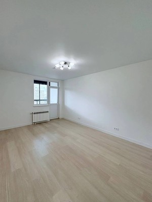 Продам двухкомнатную (2-комн.) квартиру, Ярославская ул, 2, Москва г