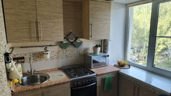 Продам двухкомнатную (2-комн.) квартиру, Прохорова ул, 24, Йошкар-Ола г