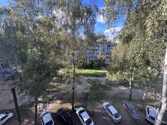 Продам двухкомнатную (2-комн.) квартиру, Прохорова ул, 24, Йошкар-Ола г
