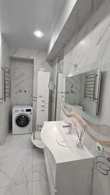 Продам трехкомнатную (3-комн.) квартиру, Волжская (Центральный р-н) ул, 34к4, Сочи г