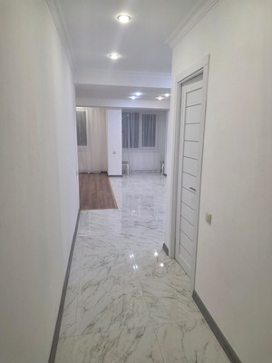 Продам однокомнатную (1-комн.) квартиру, Молодогвардейская (Хостинский р-н) ул, 2кК, Сочи г