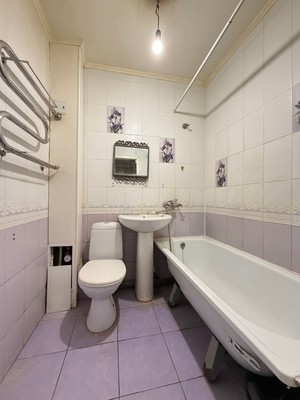 Продам двухкомнатную (2-комн.) квартиру, Т.Идарова ул, 39, Нальчик г