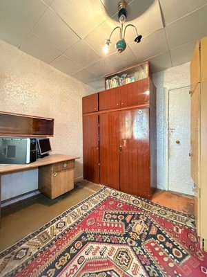 Продам двухкомнатную (2-комн.) квартиру, Кабардинская ул, 195кБ, Нальчик г
