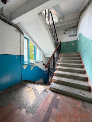 Продам двухкомнатную (2-комн.) квартиру, Кабардинская ул, 195кБ, Нальчик г