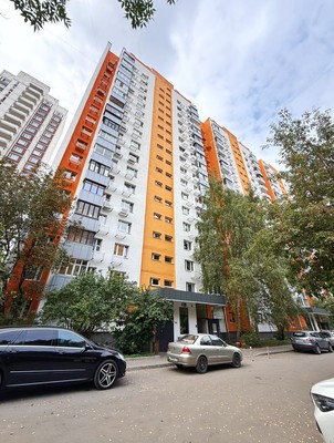 Продам двухкомнатную (2-комн.) квартиру, Никулинская ул, 23к3, Москва г