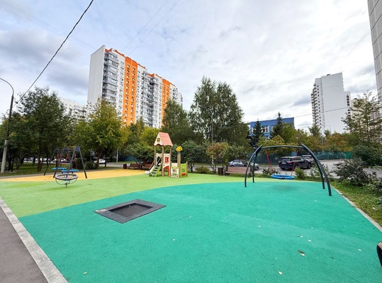 Продам двухкомнатную (2-комн.) квартиру, Никулинская ул, 23к3, Москва г