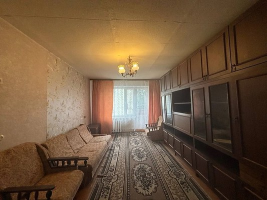 Продам однокомнатную (1-комн.) квартиру, Стройкова ул, 30, Рязань г