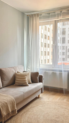 Продам трехкомнатную (3-комн.) квартиру, Яблочкова ул, 5к5, Пермь г