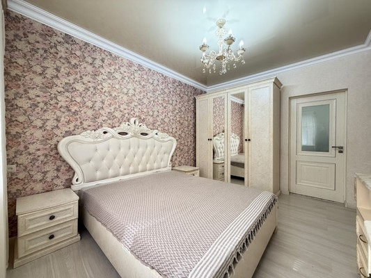 Продам двухкомнатную (2-комн.) квартиру, Ватутина ул, 29кД, Нальчик г