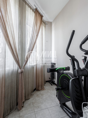 Продам трехкомнатную (3-комн.) квартиру, Коштоянца ул, 20к2, Москва г