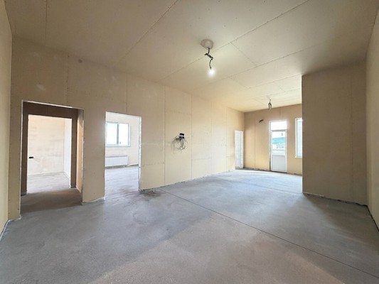 Продам трехкомнатную (3-комн.) квартиру, Калмыкова ул, 235, Нальчик г